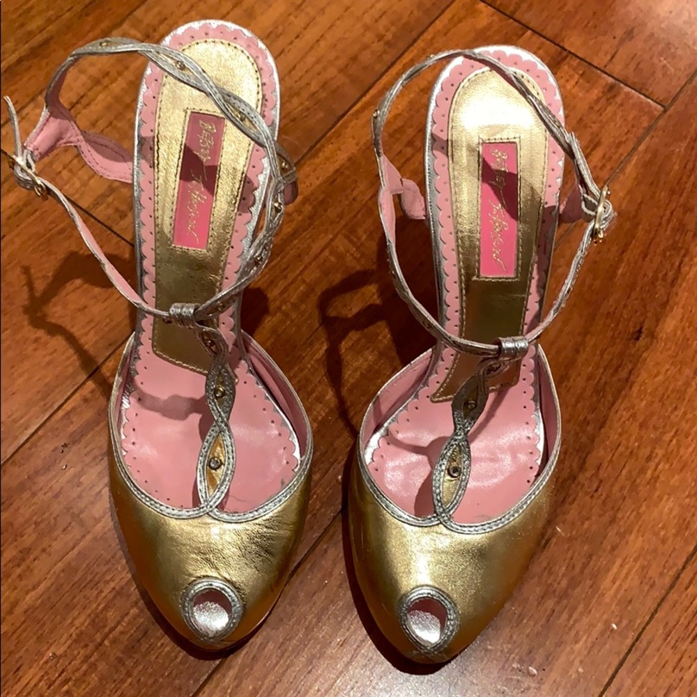 Gold Betsy Johnson heels
